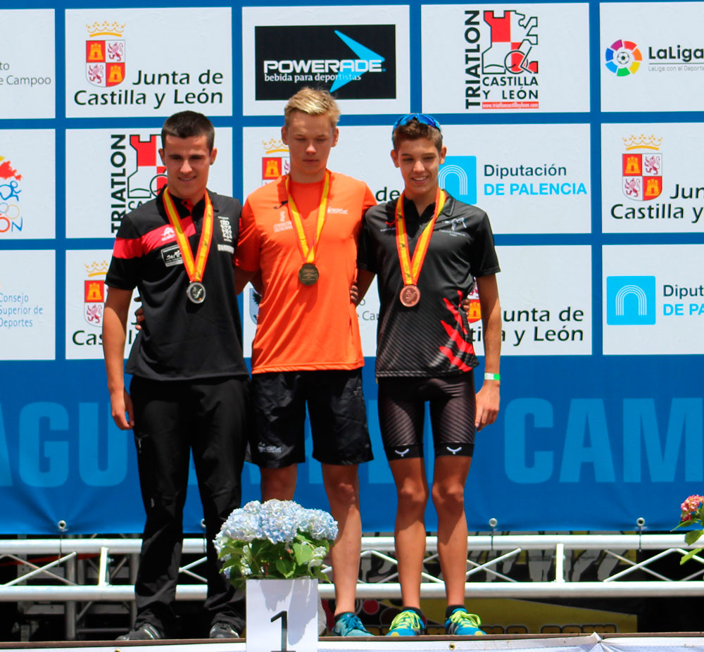 Décimo puesto para la selección navarra en el Campeonato de España de Triatlón en Edad Escolar